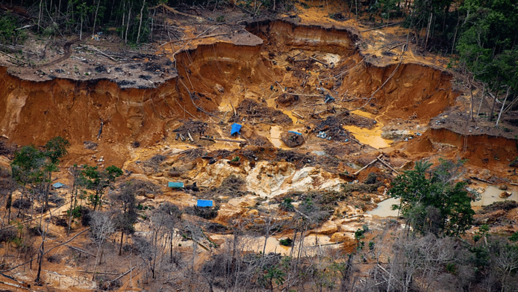 Mercúrio, Mineração, Destruição